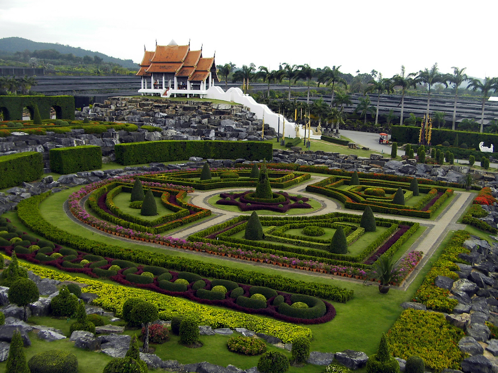 Art and Nature: Pattaya's Scenic Parks and Galleries