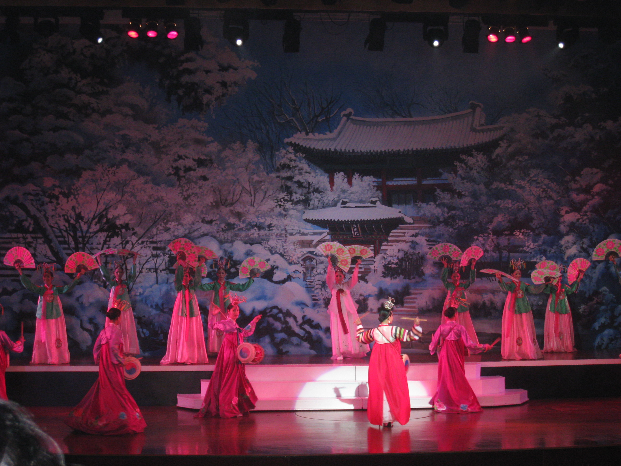 Cabaret show in Pattaya