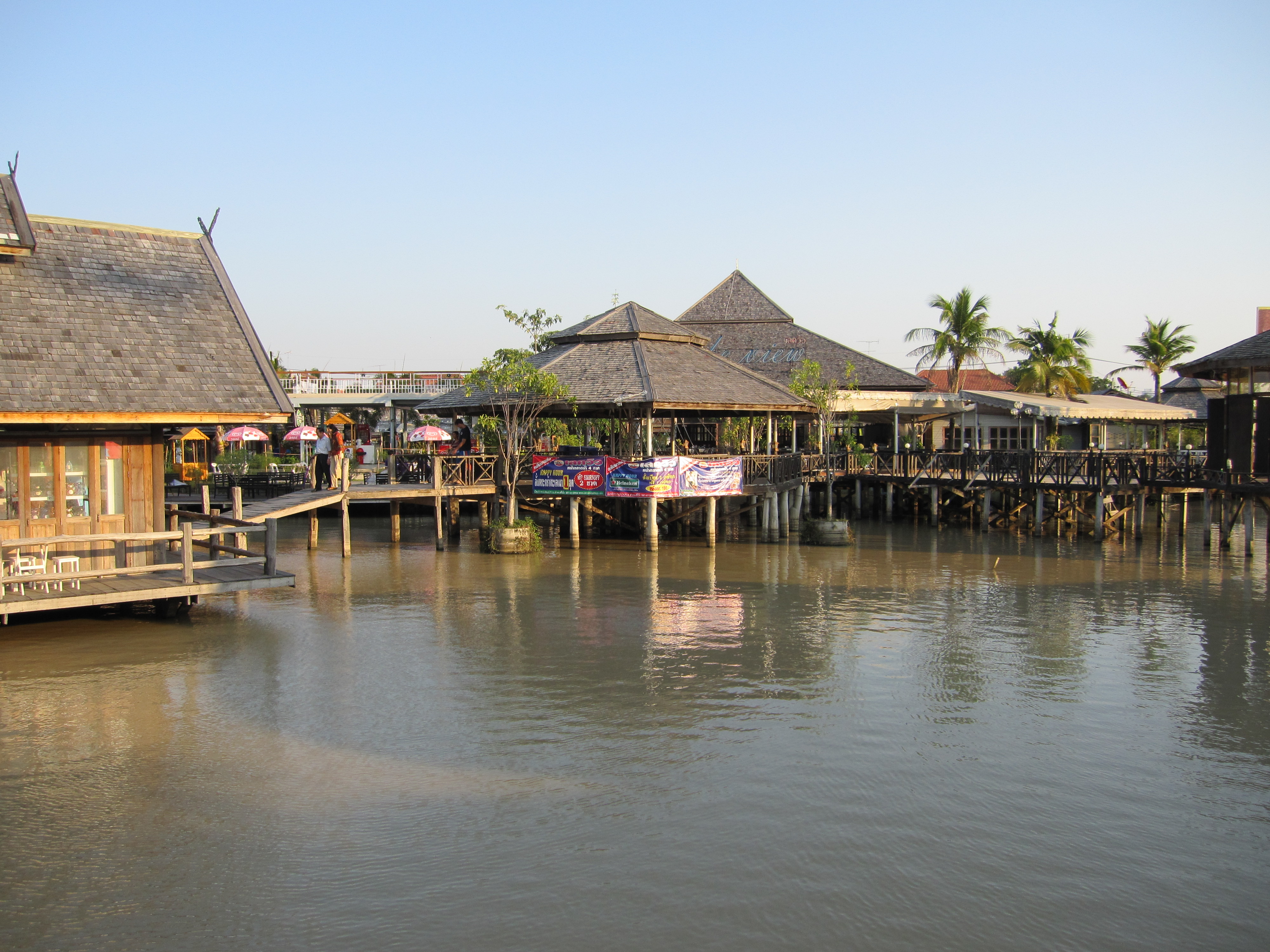 Pattaya Floating Market
