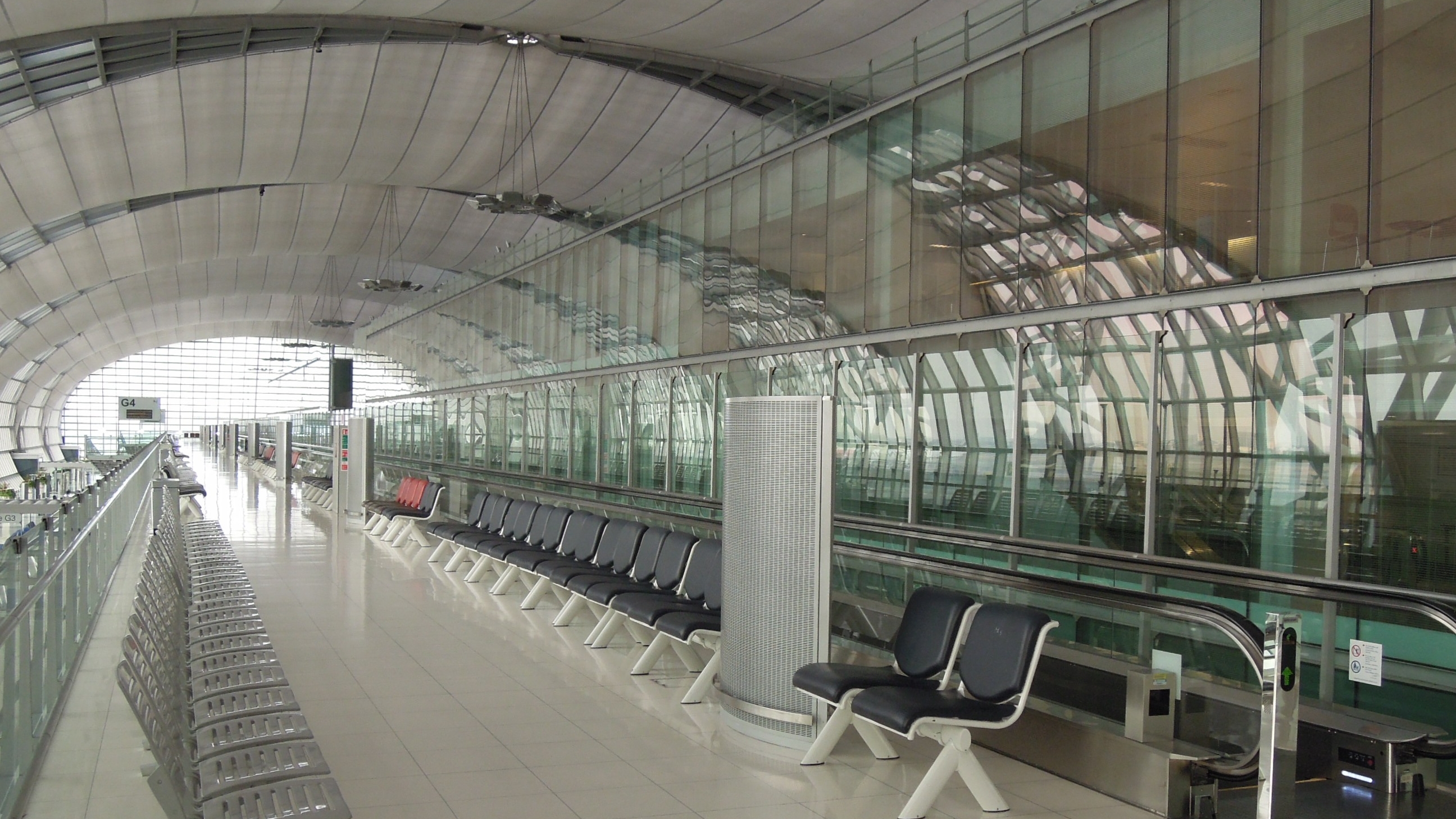 Concourse at Suvarnabhumi Airport in Bangkok